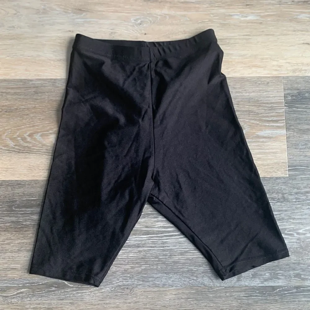 ASOS NWOT black spandex shorts sz 0